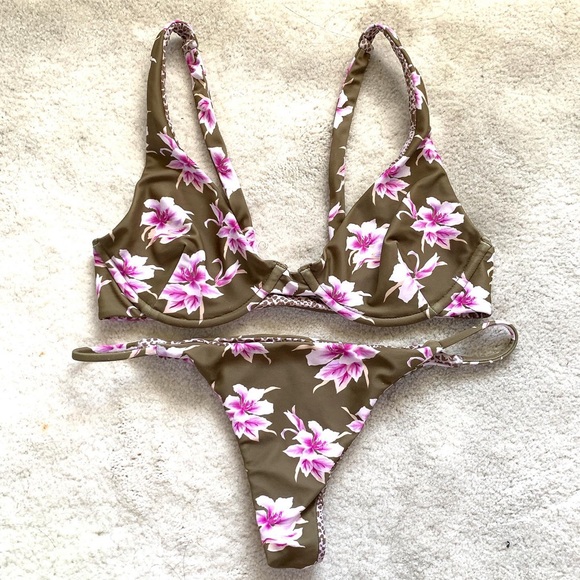 acacia swimwear Other - SOLD //!Acacia Capsule Aloha Set acacia swimwear Other - SOLD //!Acacia Capsule Aloha Set